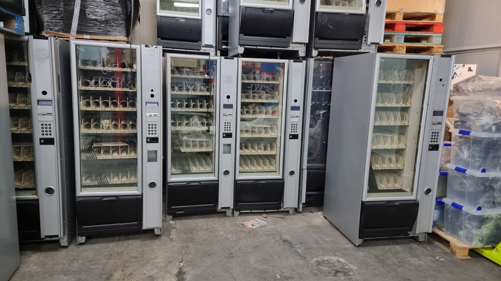 Lote 6 maquinas vending Necta Snakky Max - Subastas Vending 🏷️