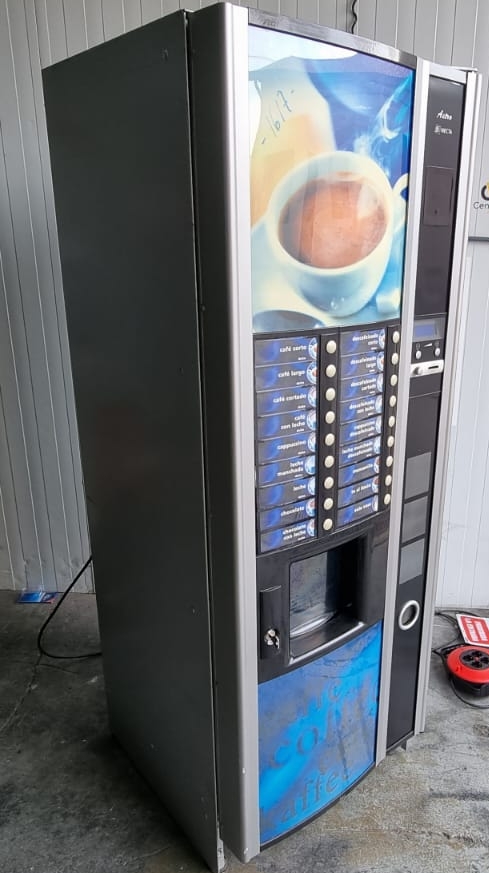 Maquina vending Necta Astro en grano - Subastas Vending 🏷️